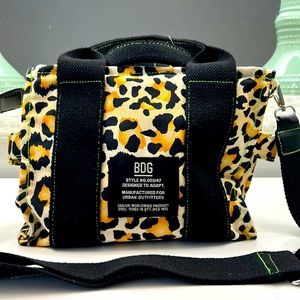 Urban outfitters BDG
Serena Canvas Tote Bag